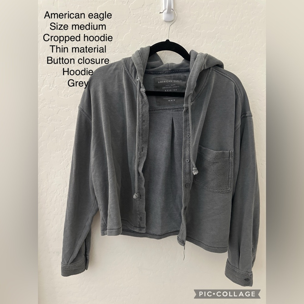 American eagle size medium crop sweatshirt